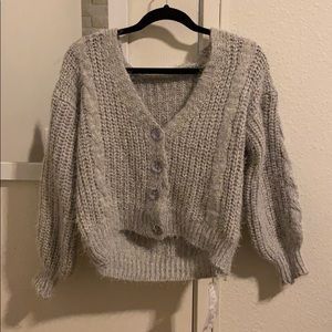 Women’s gray sweater